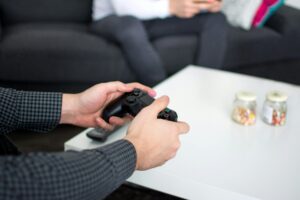 5 Simple Ways to Game Responsibly and Stay in Control